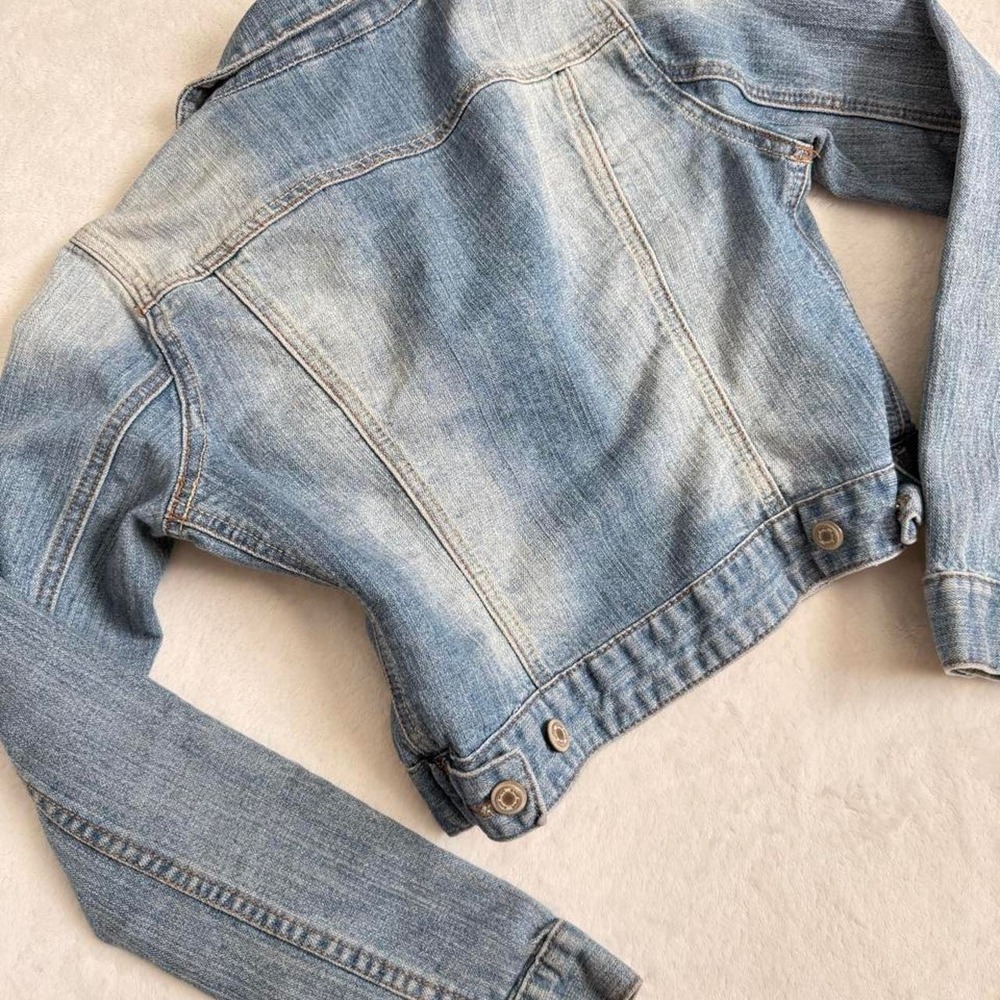Almost Famous blue denim jacket in a S. Cotton, polyester & spandex blend. - Picture 4 of 4